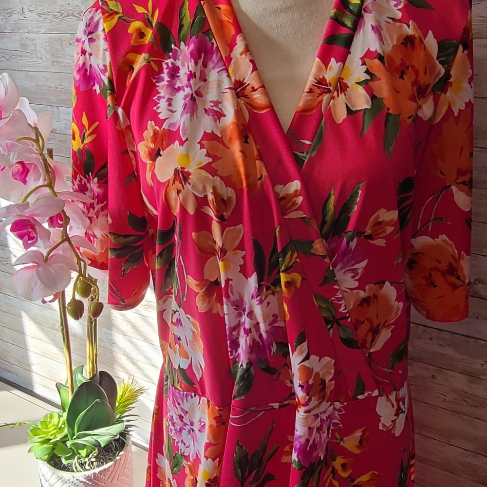 Pink Floral Dress, 2x, Never Worn